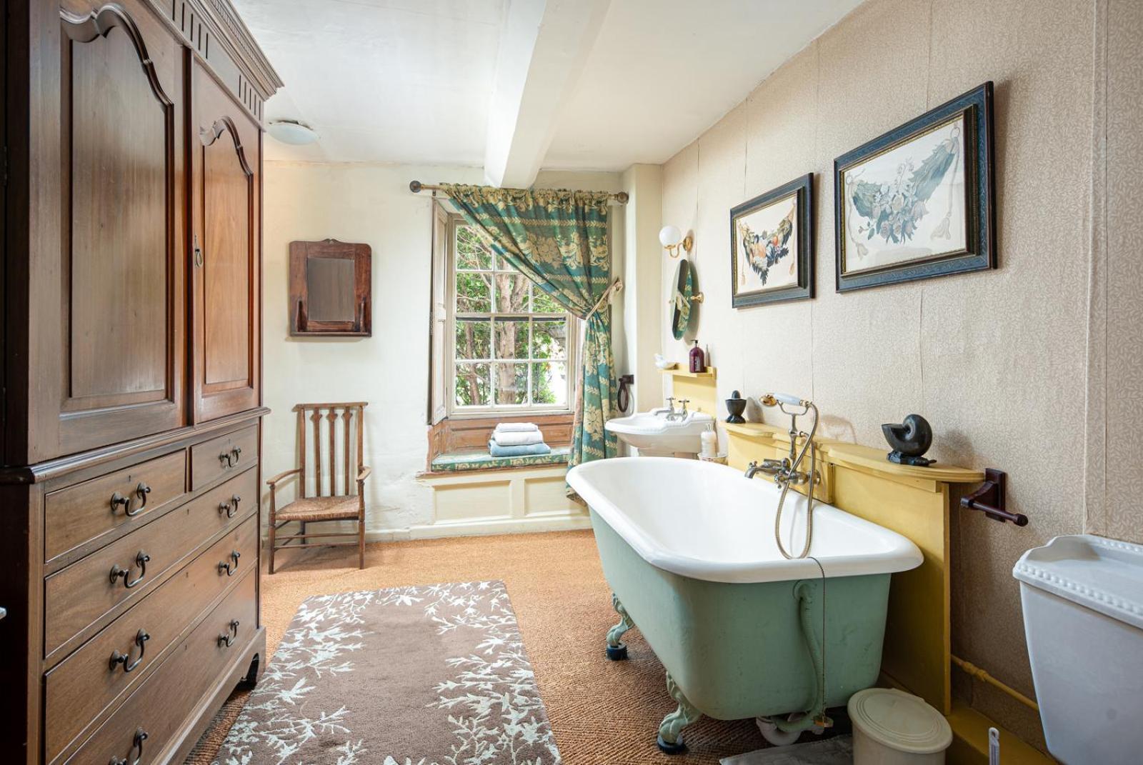 Charming Georgian Country House Axbridge Екстериор снимка